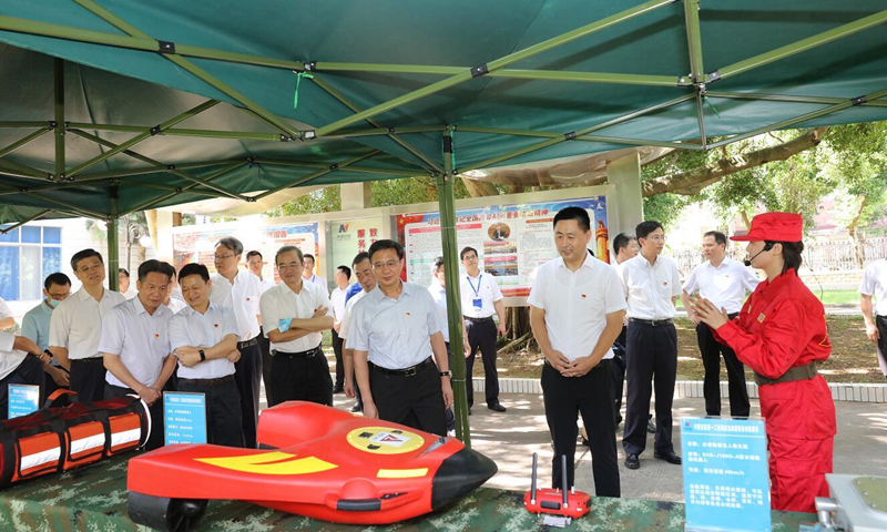 廣西區(qū)直企業(yè)家參觀中國(guó)安能集團(tuán)第一工程局。廣西國(guó)資委供圖