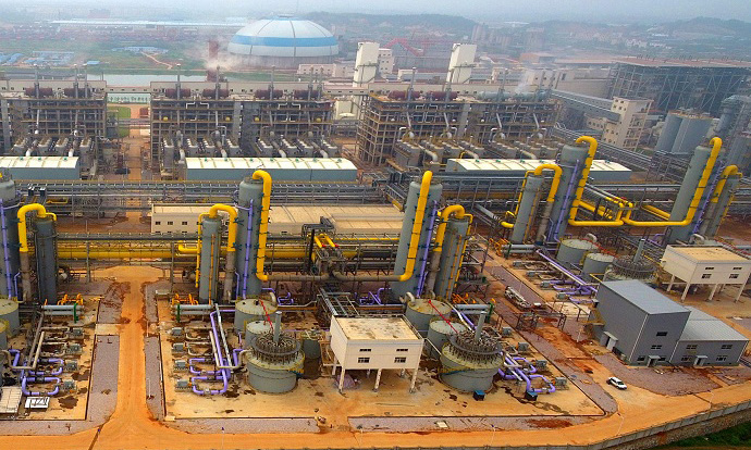 該項目策應了江西高安建筑陶瓷產業轉型升級科學發展的發展方針，將為陶瓷企業轉型升級提供集中供應清潔燃氣公益服務，助力高安綠色發展，在高安陶瓷產業綠色發展史上具有里程碑意義。圖為項目裝置一隅。