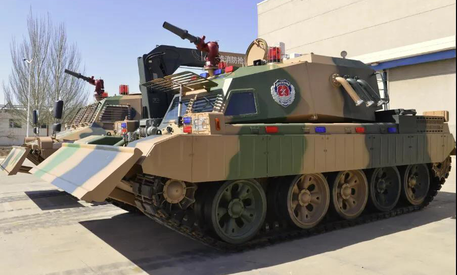 7月8日晚，四川廣漢一花炮廠發生燃爆事故。7月9日凌晨，當地消防部門調集由中國兵器工業集團一機集團研制生產的履帶式多功能搶險救援車協助滅火救援工作。目前事故現場明火已全部撲滅，剩余生產原料轉運完畢。中國兵器工業集團一機集團履帶式多功能搶險救援車使用坦克底盤，發揮裝甲履帶車的長處，集清除障礙、消防滅火兩大功能于一身，同時還具有優良的防護性能和機動性能，能有效保護車內人員的安全。