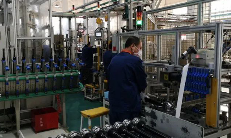 東北工業集團捷凱公司主動克服疫情帶來的不利影響，提高生產效率、降低成本，積極組織精益改善工作，有序開展復工復產。一季度，公司傳動軸產品銷量41698套，比去年同期增長20.5％，實現銷售收入2894萬元，比去年同期增長22.1％，呈現出良好的發展態勢。