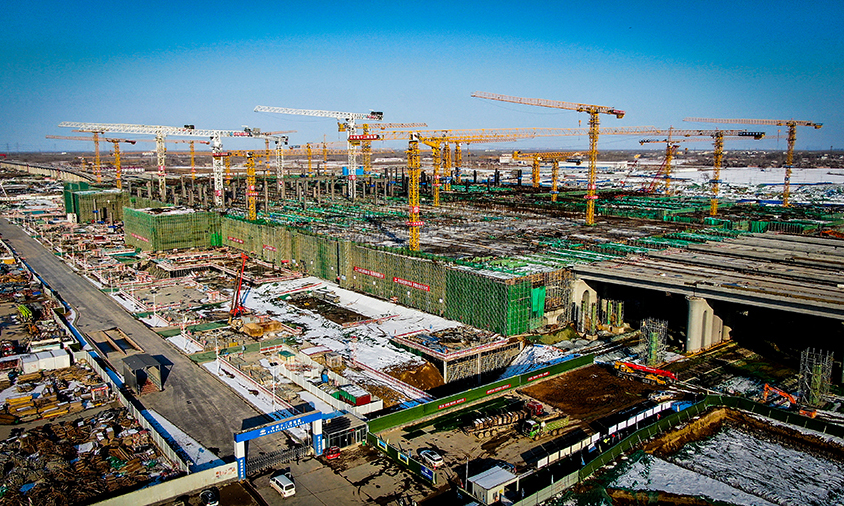 圖為雄安站施工現(xiàn)場(chǎng)。（任雙歡 攝）
