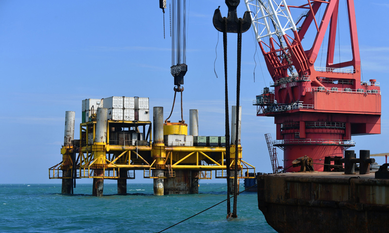 圖為5月21日拍攝的莆田平海灣海上風電場項目施工現場。（新華社記者 魏培全 攝）