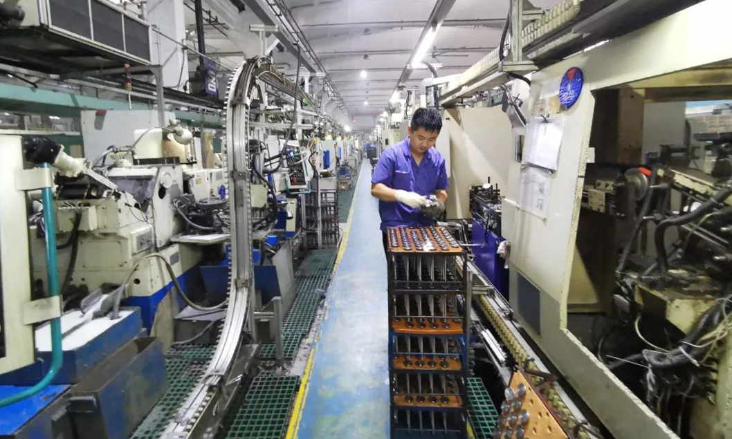 上半年，湖南天雁增壓器生產和銷售分別同比增長16%、36%；氣門生產和銷售分別同比增長15.89%、9.12%，公司主產品營業收入、利潤等完成年度計劃的50%。