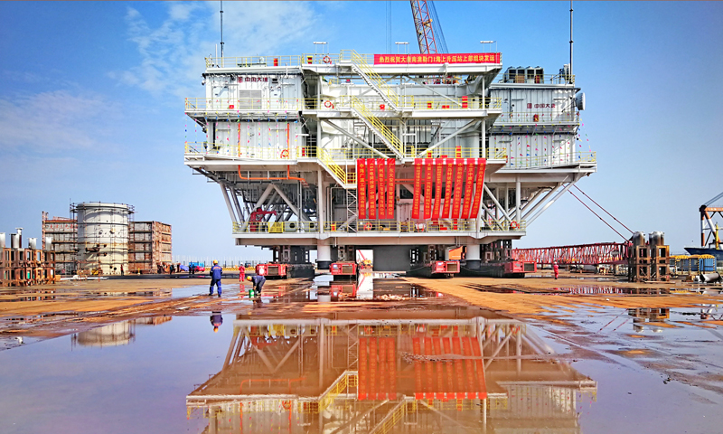 9月13日，中國能建山西電建承建廣東南澳勒門I海上風電項目220千伏海上升壓站上部結構順利發運，標志著該項目海上升壓站陸上安裝工作圓滿結束，海上安裝和系統調試作業階段正式啟動。