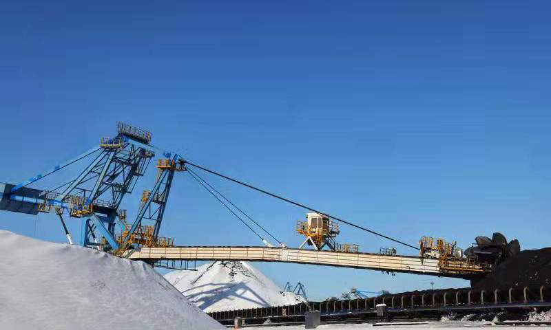 國家能源集團(tuán)天津港務(wù)全力以赴保障煤炭高效轉(zhuǎn)運(yùn)。