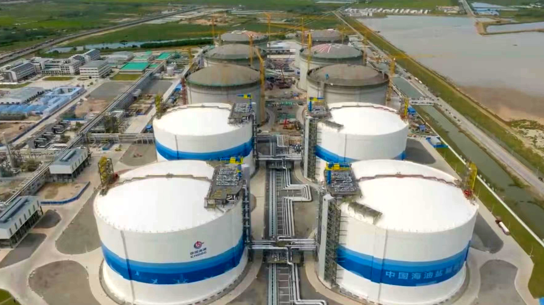 該項(xiàng)目的投產(chǎn)對(duì)于華東地區(qū)天然氣供應(yīng)渠道的多元化以及天然氣儲(chǔ)備調(diào)峰保供等都具有重要意義，將極大提升華東地區(qū)清潔能源的供應(yīng)保障能力，助力長(zhǎng)江經(jīng)濟(jì)帶高質(zhì)量發(fā)展。