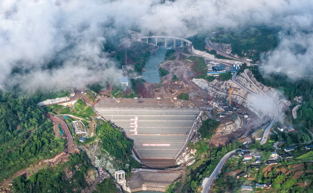 近日拍攝的重慶藻渡水庫項目建設現場。