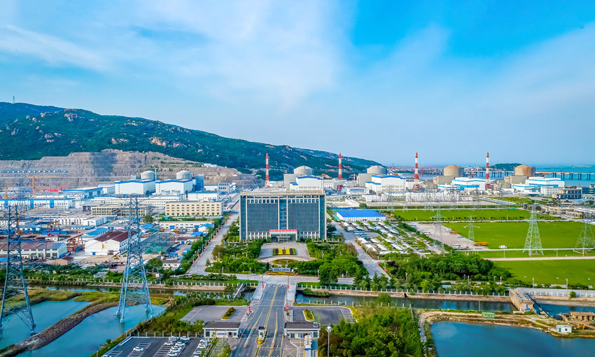 田灣核電三期工程兩臺機組按期全面投產后，與燃煤發電相比，相當于減少燃燒標準煤超過517.12萬噸，等效減排二氧化碳超1355.97萬噸，減排二氧化硫4.41萬噸，相當于種植超過3.4萬公頃綠色森林，為我國實現“碳達峰、碳中和”目標作出重要貢獻，以優異的成績迎接建黨100周年。