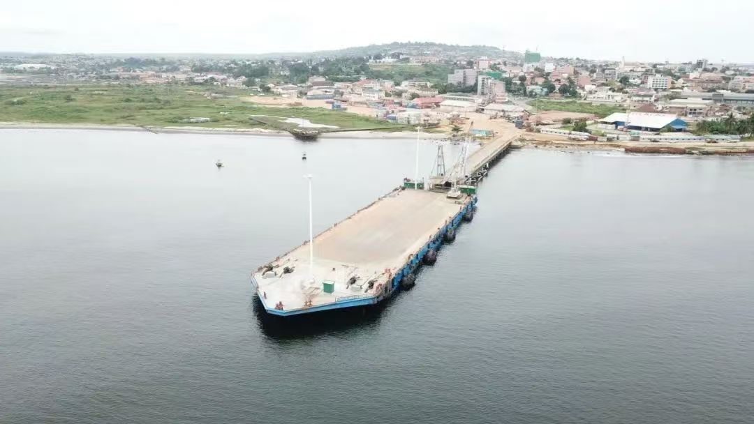 安哥拉卡賓達(dá)港口.jpg 安哥拉卡賓達(dá)港口.jpg