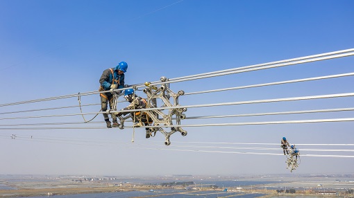 春風催人進 電網建設如火如荼