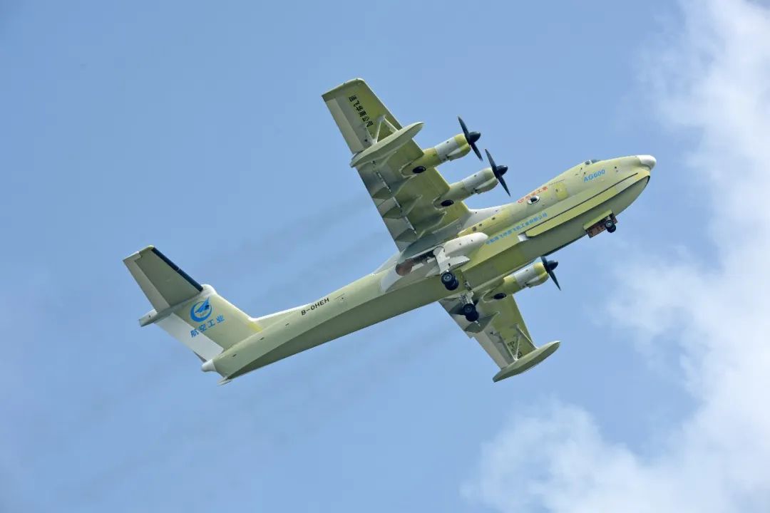 鯤龍04.jpg 鯤龍04.jpg