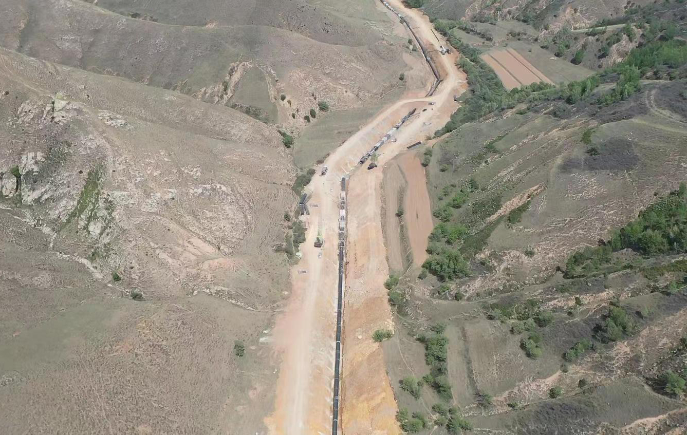 管線工程施工1.jpg 管線工程施工1.jpg