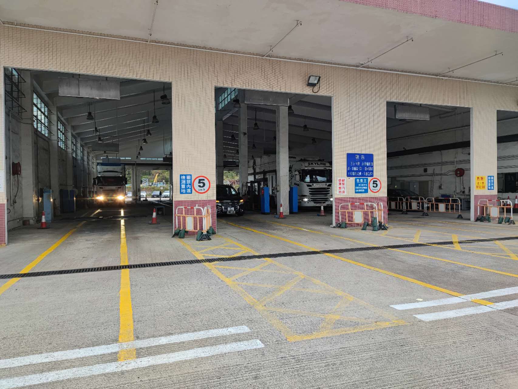 車檢2.jpg 車檢2.jpg