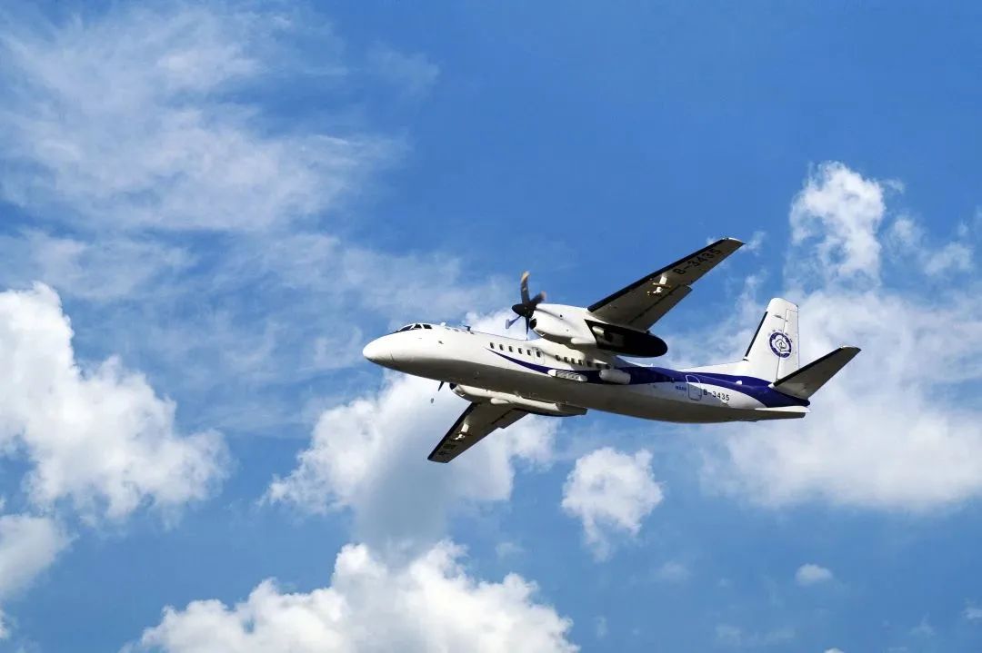 新舟增雨01.jpg 新舟增雨01.jpg