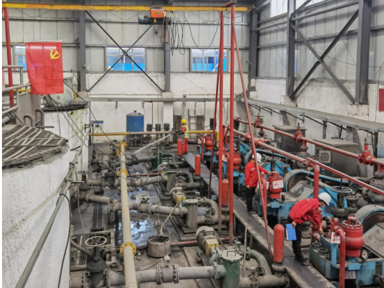 聚力加油干 搶抓開門紅(1)(1)(3)(1)定1921.png 聚力加油干 搶抓開門紅(1)(1)(3)(1)定1921.png