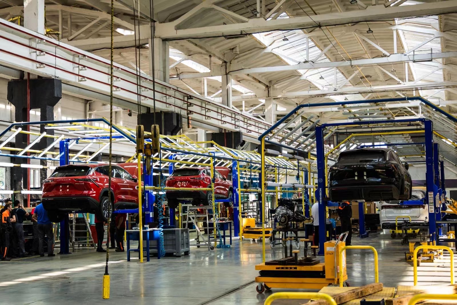 ALLUR3.jpg ALLUR3.jpg