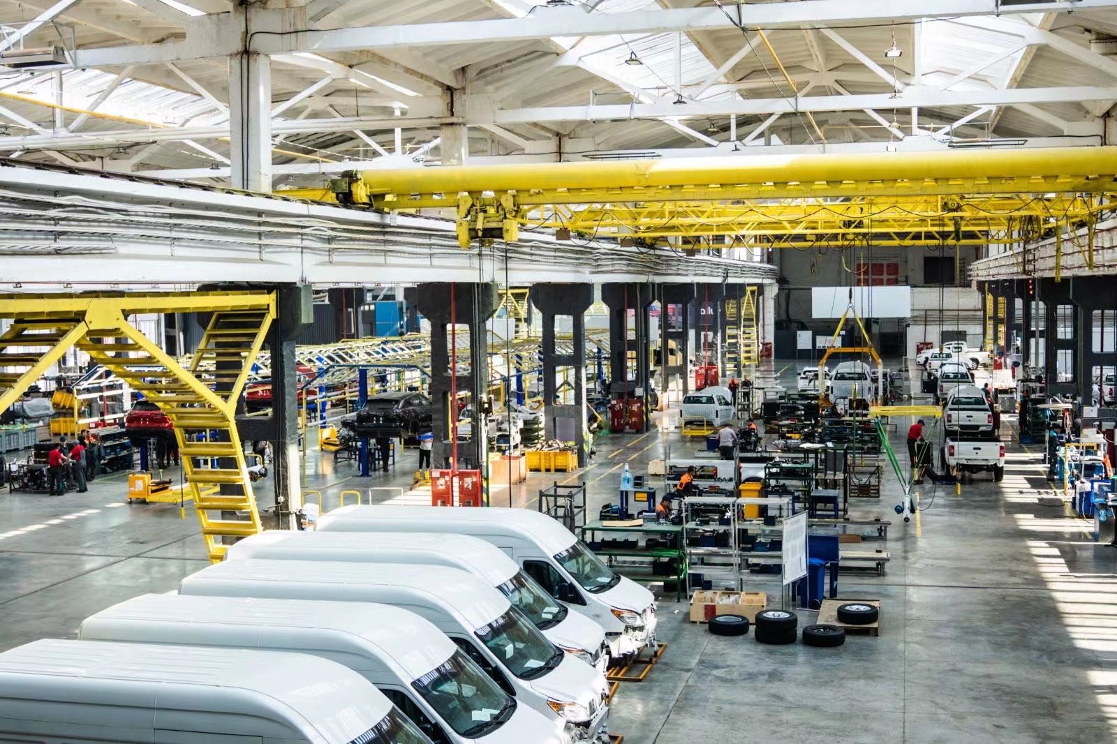 ALLUR4.jpg ALLUR4.jpg