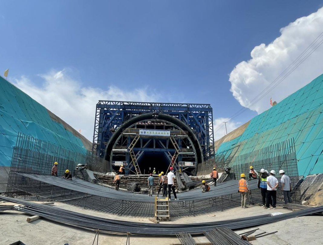 鐵投2.png 鐵投2.png