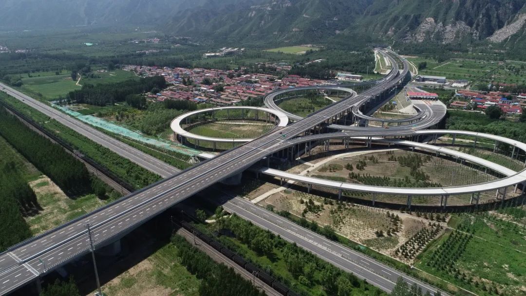 首發(fā)集團(tuán)參與建設(shè)延崇高速北京段.jpeg