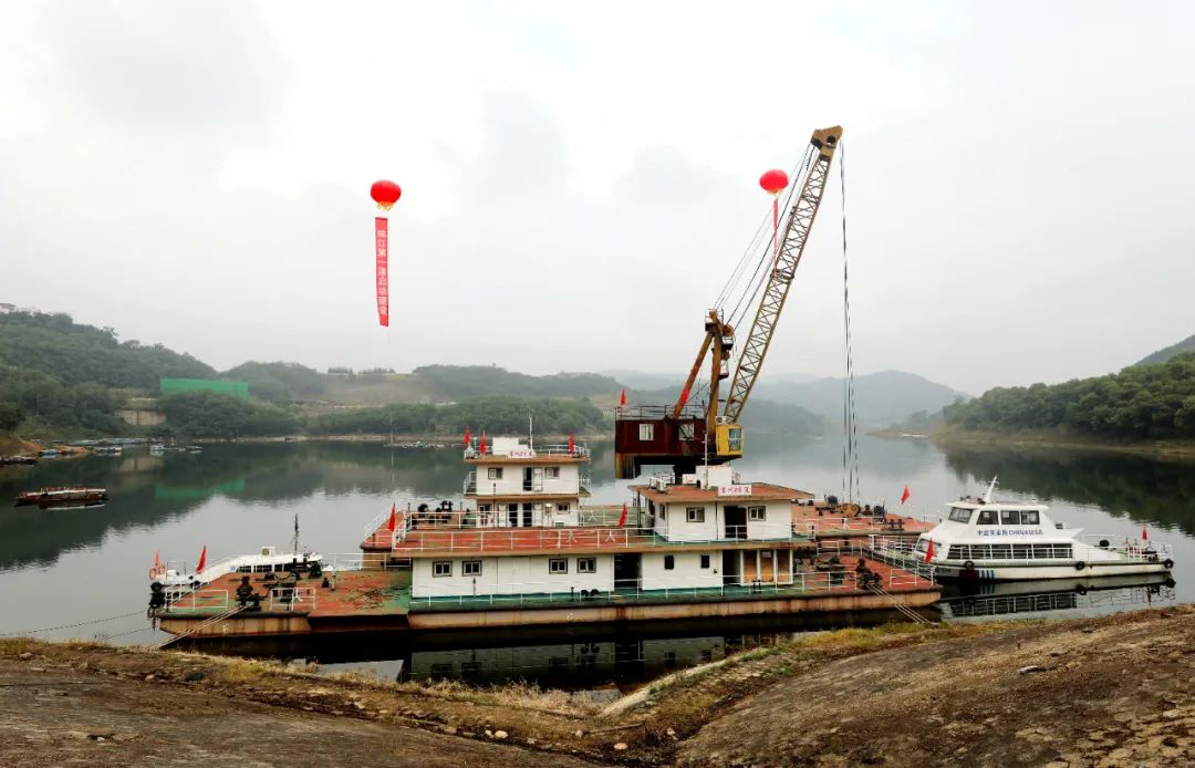 640111.jpg 640111.jpg