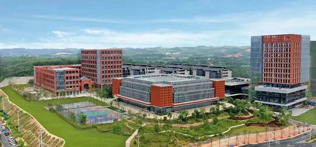 數字廣西集團:數字化賦能廣西 優化營商環境提質效④.jpg 數字廣西集團:數字化賦能廣西 優化營商環境提質效④.jpg