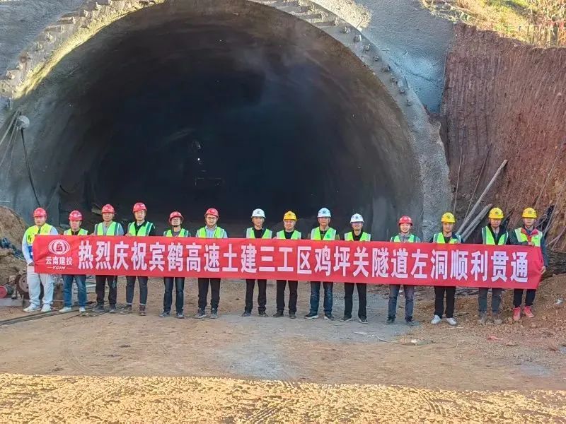 121g32.jpg 121g32.jpg