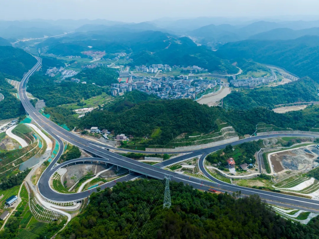 藍(lán)信圖片_mmexport1725269071108.jpg 藍(lán)信圖片_mmexport1725269071108.jpg