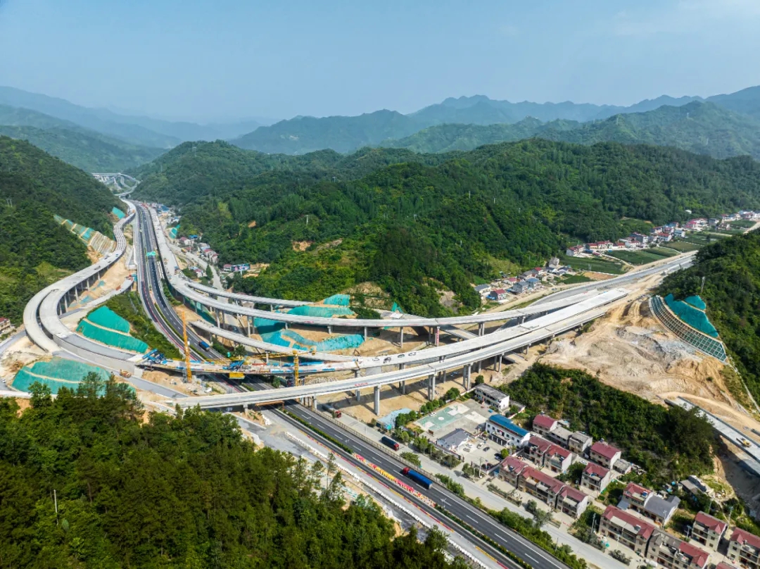 藍(lán)信圖片_mmexport1725269075336.jpg 藍(lán)信圖片_mmexport1725269075336.jpg