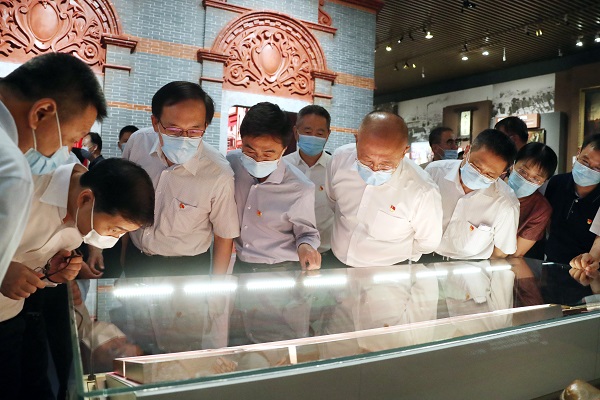 郝鵬、國資、央企、國資委、書記、主任、國企、企業改革